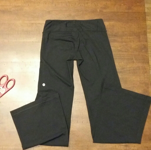 Lululemon Yoga Pants - Picture 2 of 4
